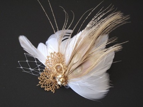 white and gold feather fascinator