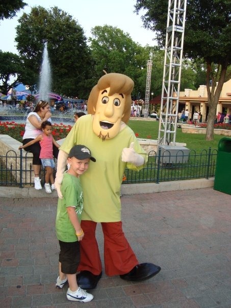[adam n shaggy[3].jpg]