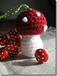 crochet_mushroom