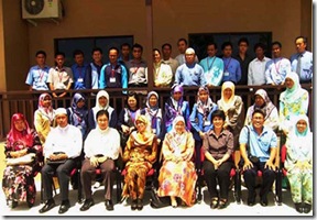 Dr. Ma. Rowena Eguia (3rd person seated from right and Mr. Manuel Laron (2nd person seated from right) with training participants and officials of the Fisheries Department