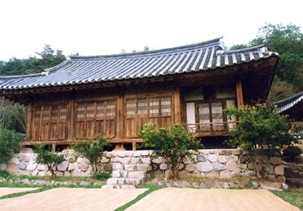 Yeongdeokchunghyodang