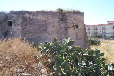 Manfredonia, Antica costruzione rurale