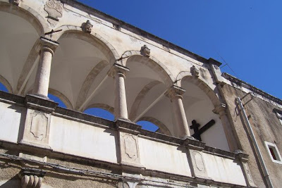 Manfredonia, Palazzo delli Guanti