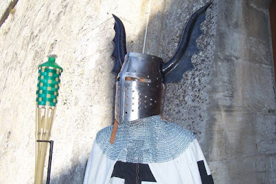 Manfredonia, Alla corte degli Svevi