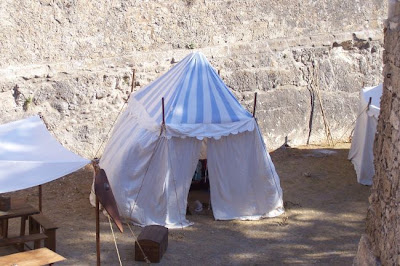 Manfredonia, Alla corte degli Svevi