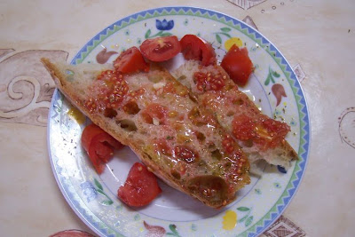 Manfredonia, Pane e pomodoro