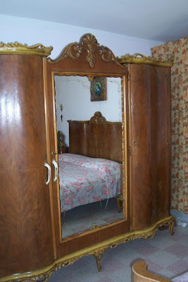 Manfredonia, Armadio antico