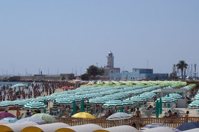 Manfredonia, Ombrelloni in spiaggia