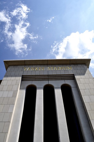 [yankeestadium5.jpg]
