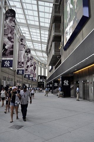 [stadium25.jpg]
