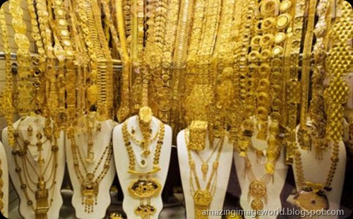 Auspicious days for gold purchases
