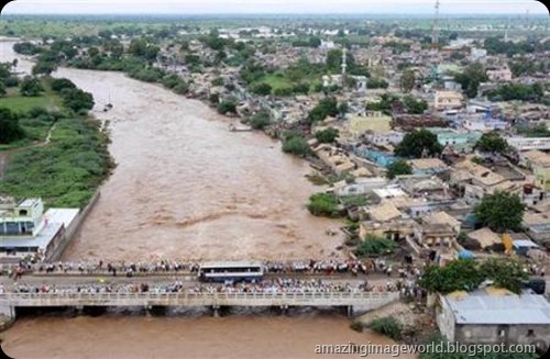 India's disastrous floods014