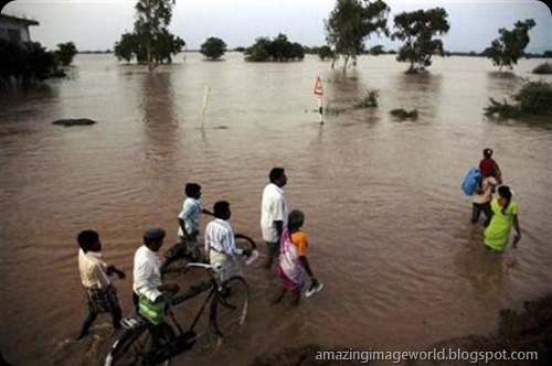 India's disastrous floods008