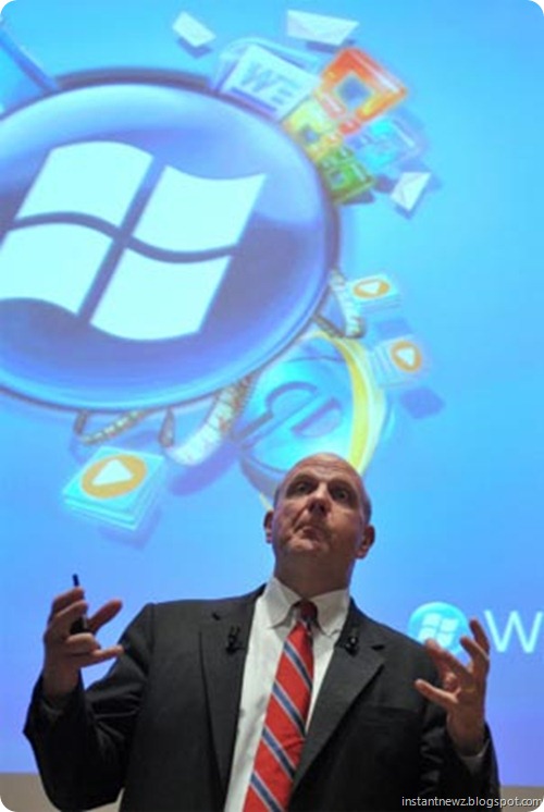 Microsoft launches Windows phone001