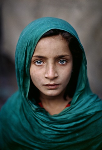 [steve_mccurry_pakistansm5.jpg]