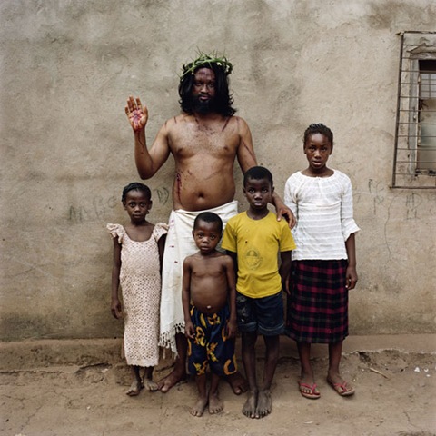 [Malachy Udegbunam with children. Enugu, Nigeria, 2008[4].jpg]