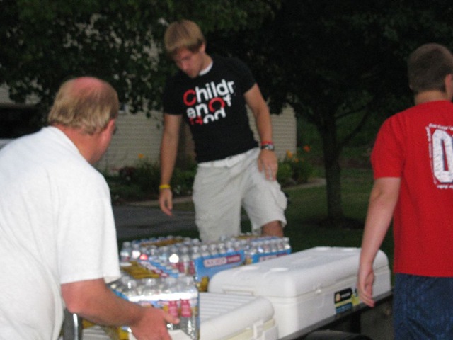 [2009-07-120106 holiday world trip resized[3].jpg]