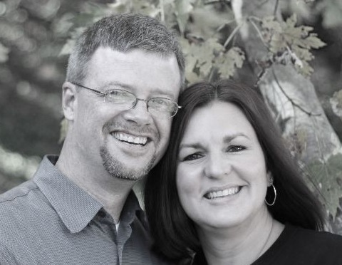 [tim and tammy black and white[4].jpg]