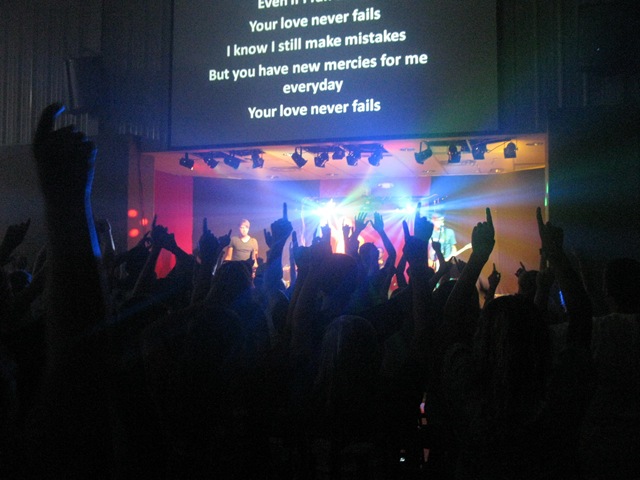 [friday september90039_resize[4].jpg]