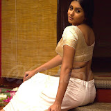 namitha050927.jpg