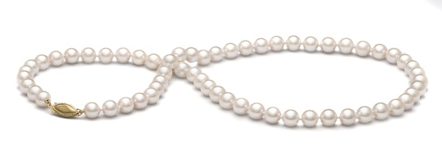 [string-of-pearls[13].jpg]