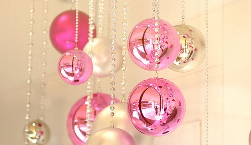 [pinkbulbs[3].jpg]