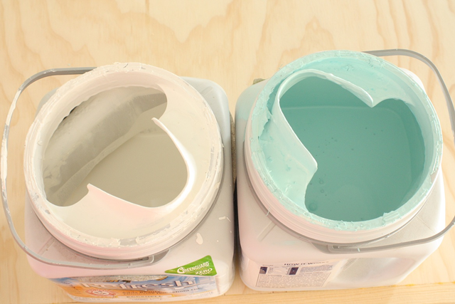 [Dutch Boy Paint[3].png]