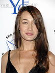  maggie q