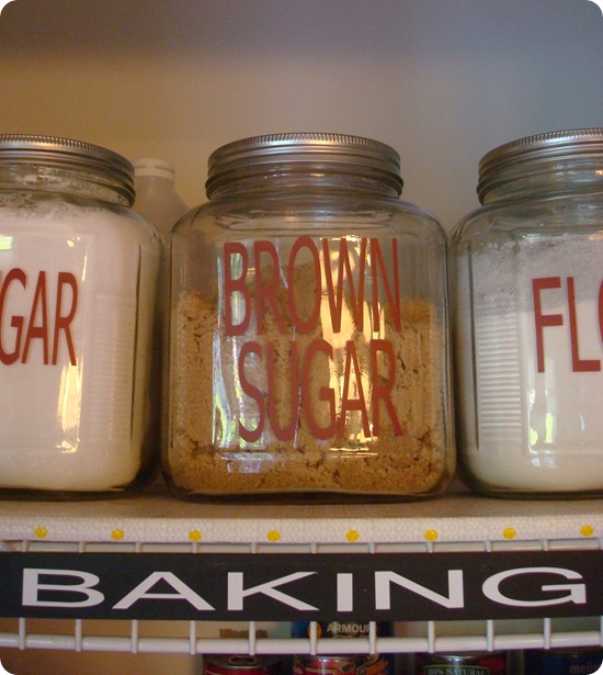 labeling pantry items