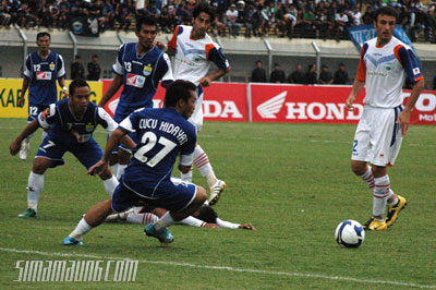 Persib vs Persitara 2009