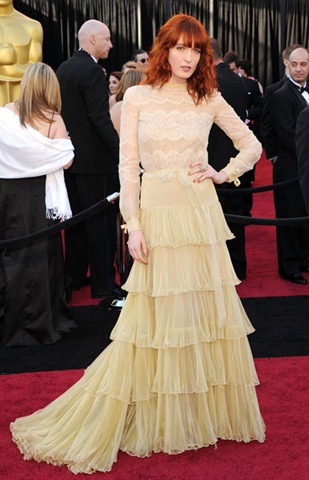 [florence-welch-oscars-2011-01_0[4].jpg]