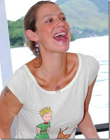 camiseta-luana-piovani-pequeno-principe camiseta-luana-piovani-pequeno-principe