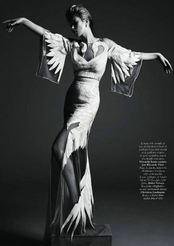 [kate-moss8-640[6].jpg]