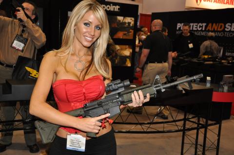 Shot_Show_Booth_Babes_2011.JPG