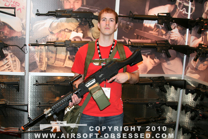 Airsoft Guns, Shot Show 2011 Coverage, Las Vegas, Jag Precision, Echo1 USA, M240Bravo AEG Gearbox, M240Bravo battery storage butt stock,Airsoft Automatic Electric Gun, Airsoft SAW, Airsoft light machine gun, support weapon,M240B, AEG,Pyramyd Air, Pyramyd Airsoft Blog, Airsoft Obsessed, Airsoft Blog,