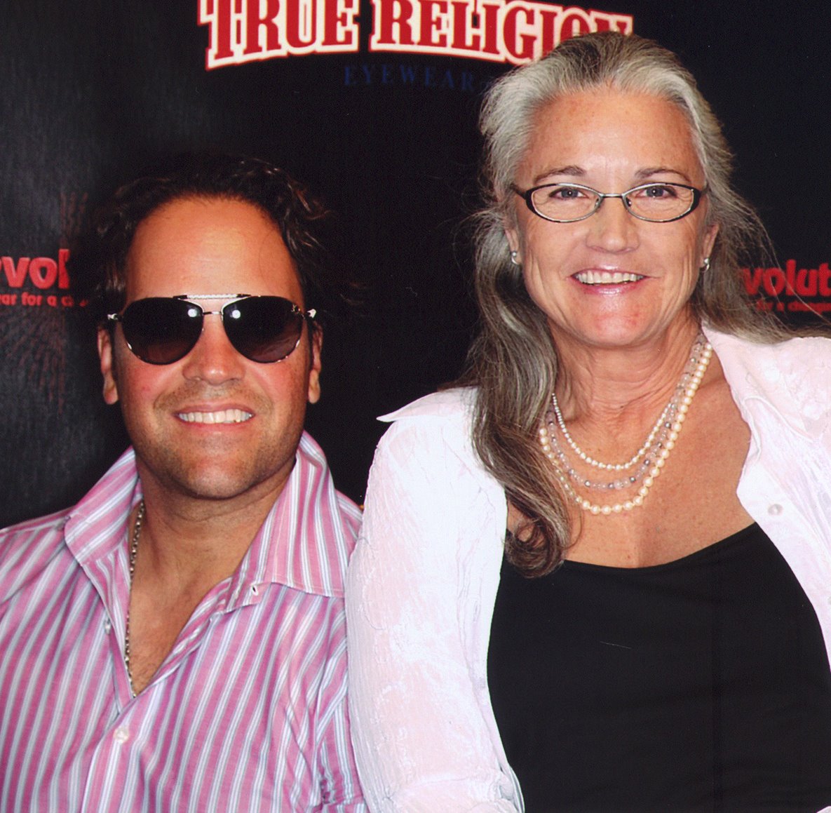 [Mike+Piazza+&+Christie.jpg]