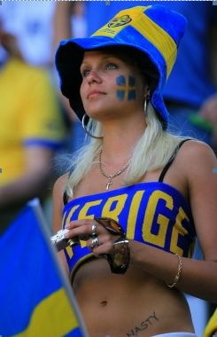 [swedish football chick[2].jpg]