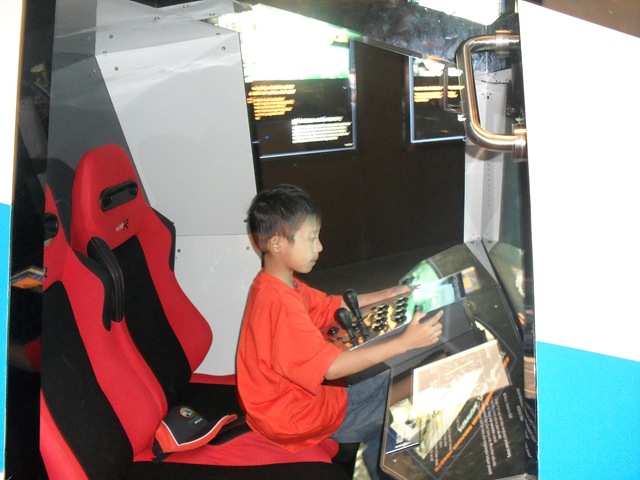 [SDC103702.jpg]