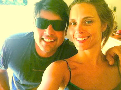 Carolina Dieckmann passa tarde curtindo o sol de Gxp