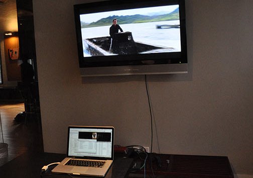 iTuneの動画を液晶テレビで見る [ Mini Display Port to HDMI Adapter ]