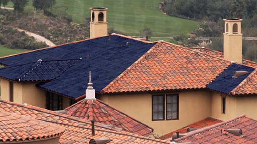 ヨーロッパの街並が激変する。[ Solar roof ]