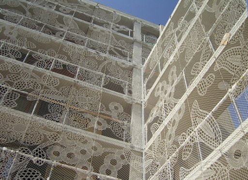デザインフェンスが建築ハック(LACE FENCE)