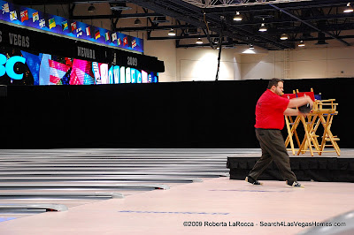 Backwards Bowler Jim Cripps - 2009 USBC Bowlfest Las Vegas