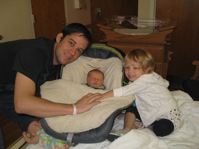[Henry's Birth 088[2].jpg]