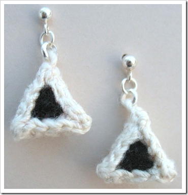 Hamentash earrings from Tamdoll