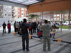 Hasi aurretik txikitxoak "entrenatzen"Los y las peques pudieron "entrenar" antes de que empezara el acto.