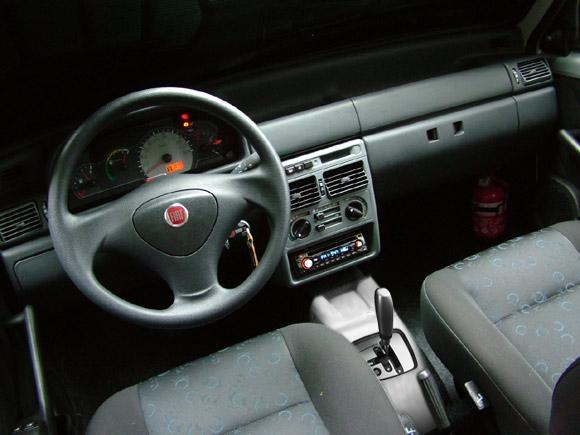 [Interior Fiat Mille Dualogic[2].jpg]