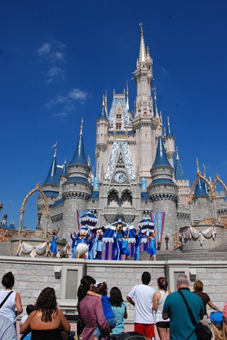 [2010-10-22 Disney World Vacation 093[2].jpg]