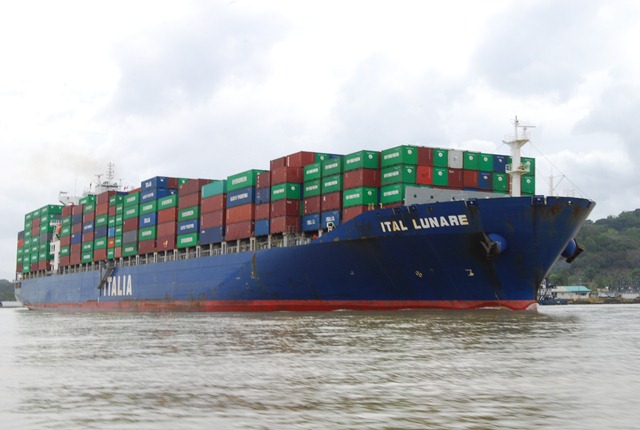 [PanamaVacationFebruary20110712.jpg]