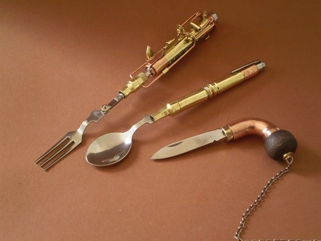 [awesome_steampunk_handworks_640_55[2].jpg]